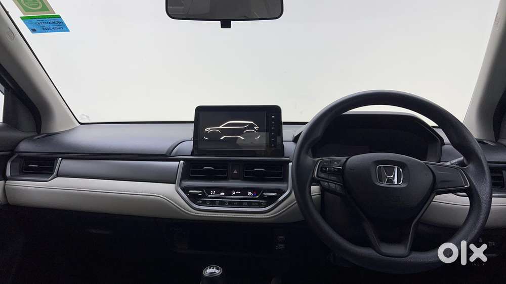 Honda Elevate V Mt, 2025, Petrol