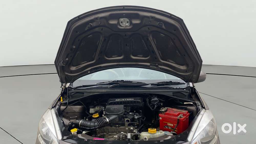 Tata Tiago 1.2 Revotron Xt, 2017, Petrol