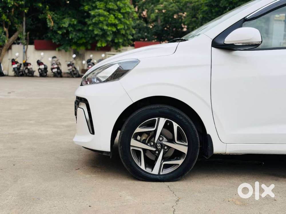 Hyundai Aura 1.2 Sx Cng, 2023, Cng & Hybrids
