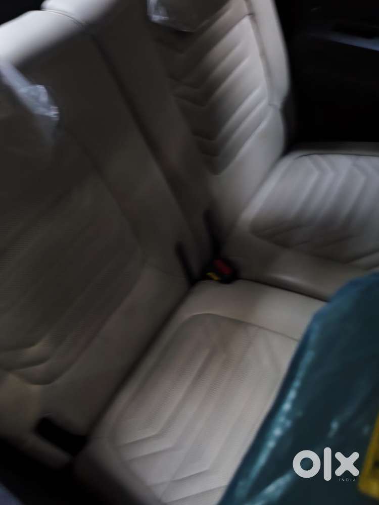 Kia Carens 1.5 Luxury Plus Turbo Dct 7 Str, 2023, Petrol