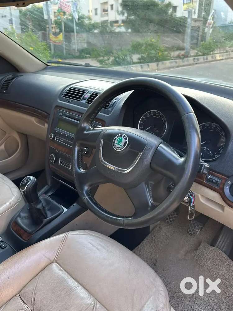 Skoda Laura 2012 Diesel Well Maintained