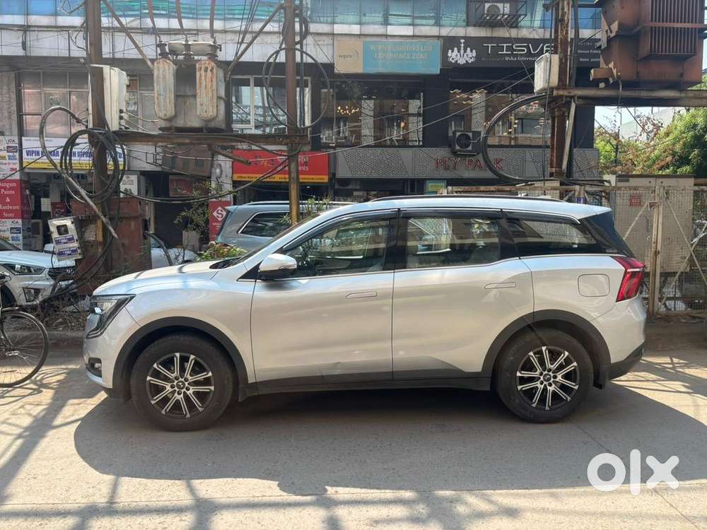 Mahindra Xuv700 2022 Petrol Well Maintained