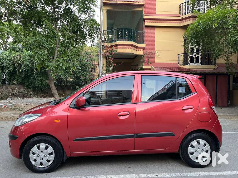 Hyundai I10 Sportz At, 2010, Petrol