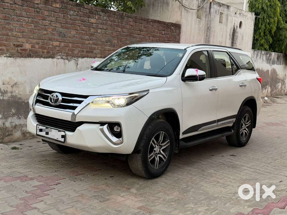 Toyota Fortuner 4x2 At 2.8 Diesel, 2020, Diesel
