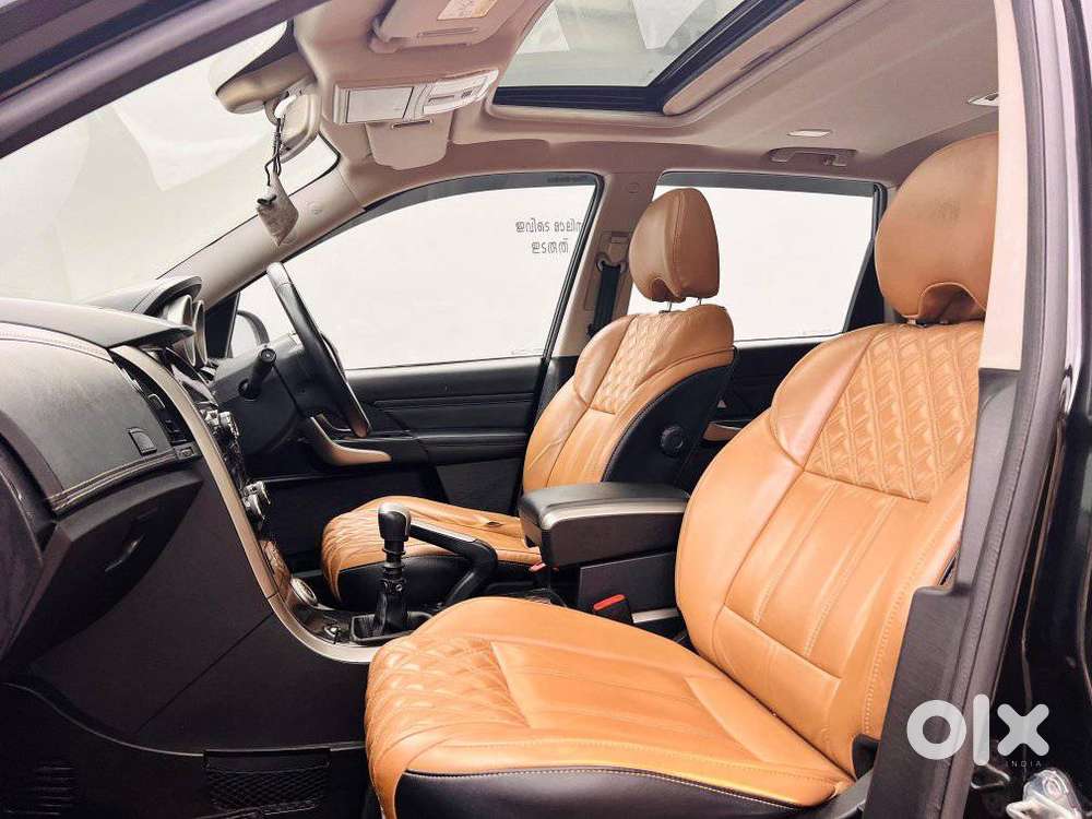 Mahindra Xuv500 W11 Option, 2020, Diesel