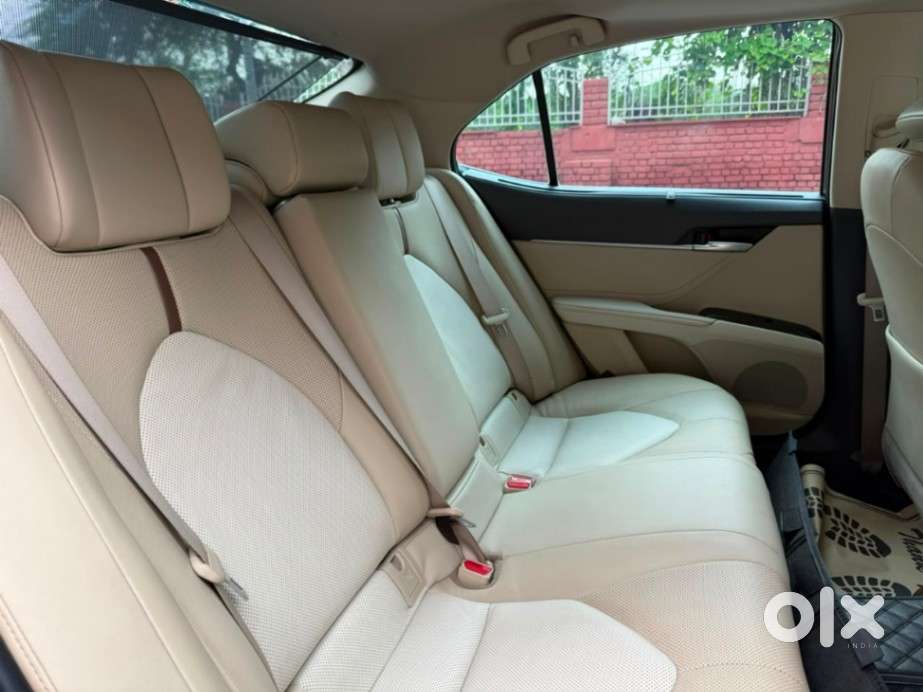 Toyota Camry 2.5 Hybrid, 2024, Petrol