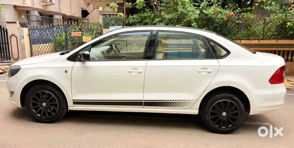 Skoda Rapid 1.5 Tdi At Elegance, 2015, Diesel