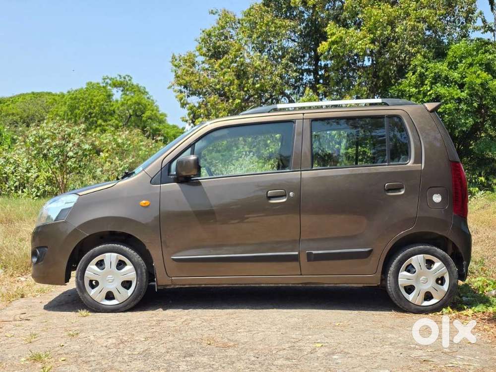 Maruti Suzuki Wagon R 1.0 Vxi Amt, 2016, Petrol