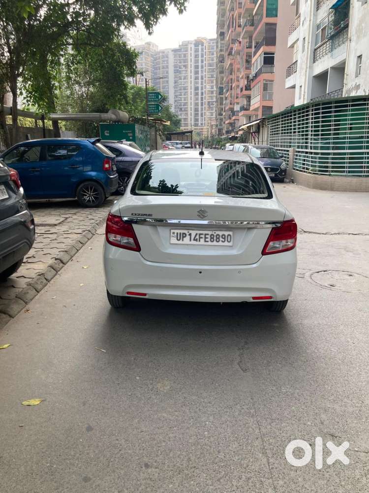 Maruti Suzuki Dzire 1.2 Vxi Amt, 2022, Petrol