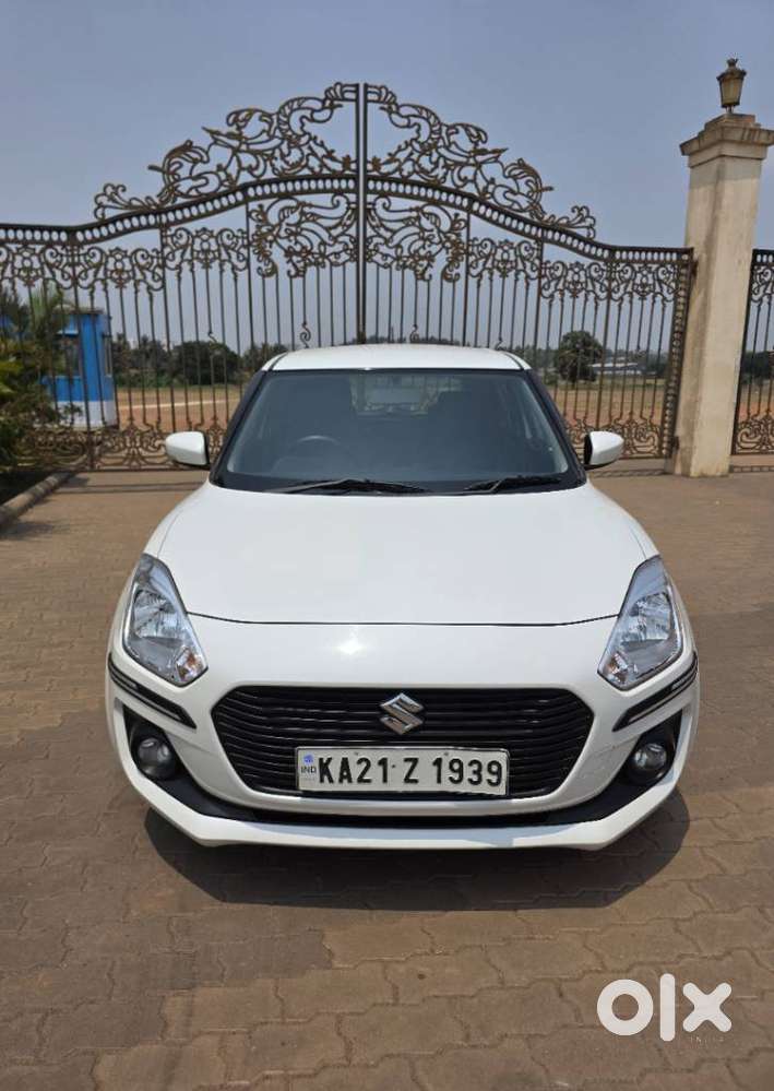 Maruti Suzuki Swift Vxi + Manual, 2020, Petrol