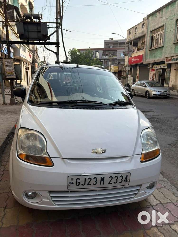 Chevrolet Spark 2011 Petrol 61000 Km Driven