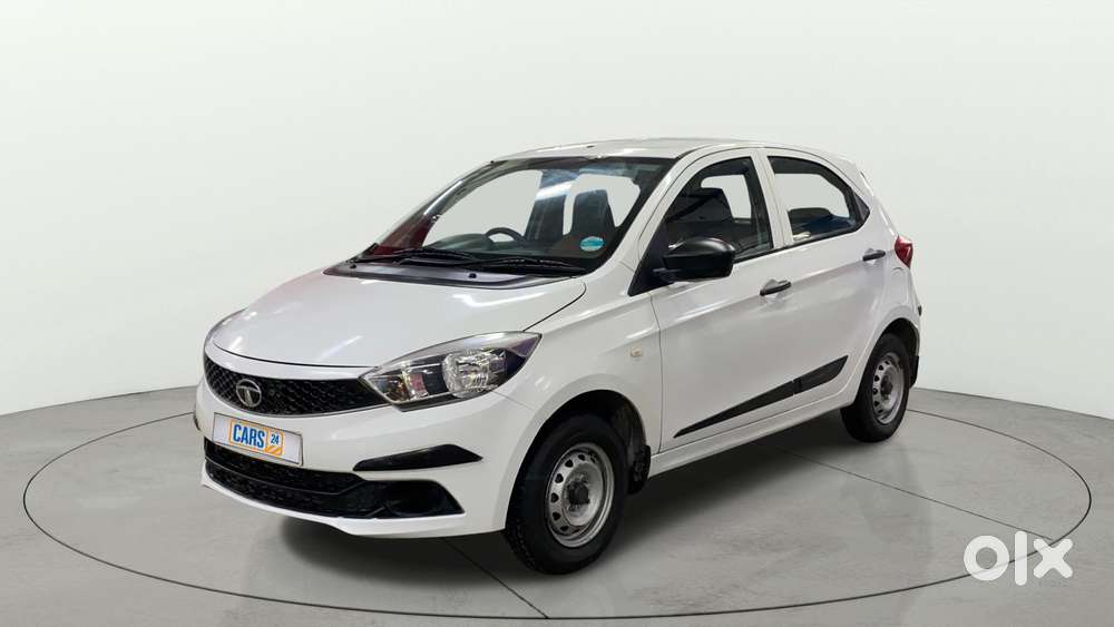 Tata Tiago Xe, 2018, Petrol