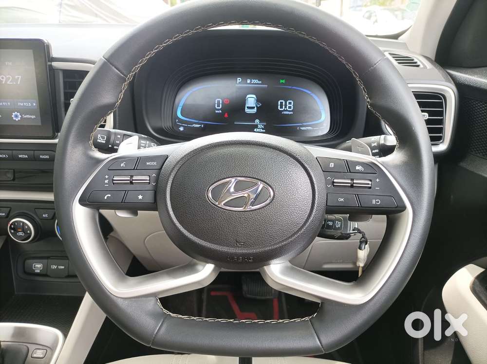 Hyundai Venue 1.0 S (o) Turbo Dct, 2024, Petrol