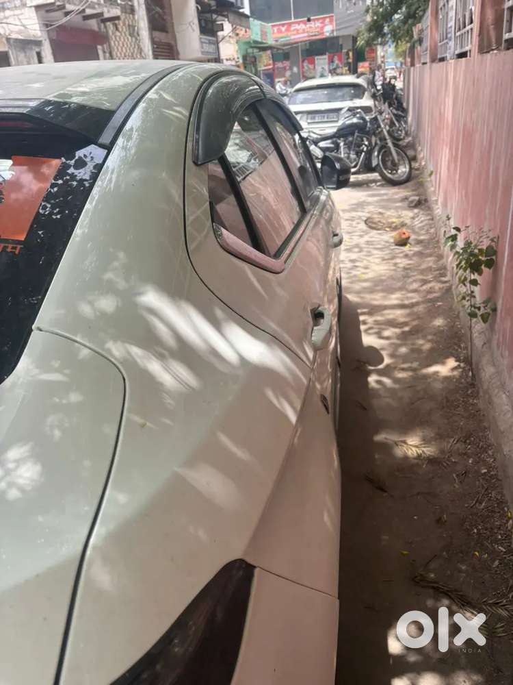 Single Hand Car