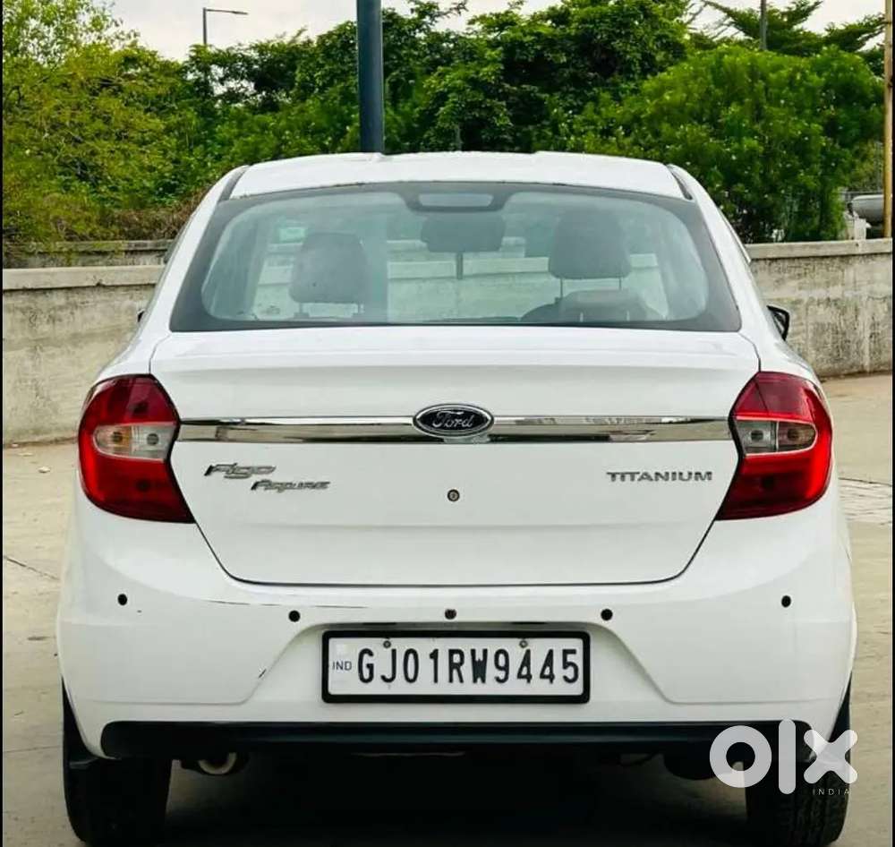 Ford Aspire Titanium Blu 2017