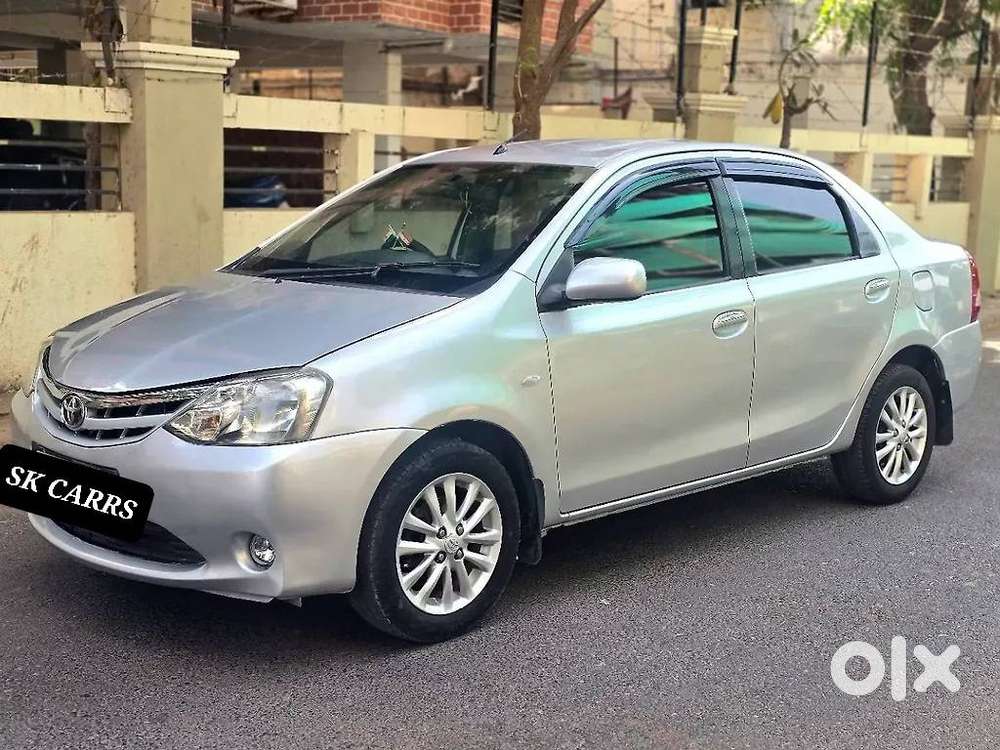Toyota Etios 2010-2012 G, 2011, Petrol