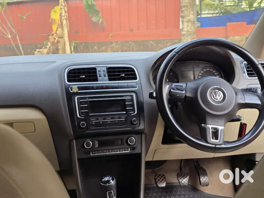 Volkswagen Vento 2014 1.6 Tdi Diesel Highline