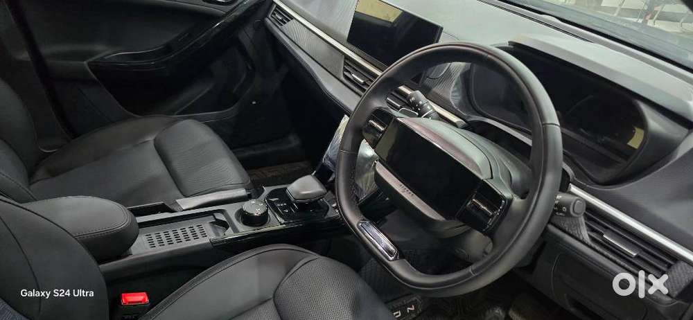Tata Nexon 1.5 Revotorq Xza Plus (l) Dark Edition, 2026, Petrol