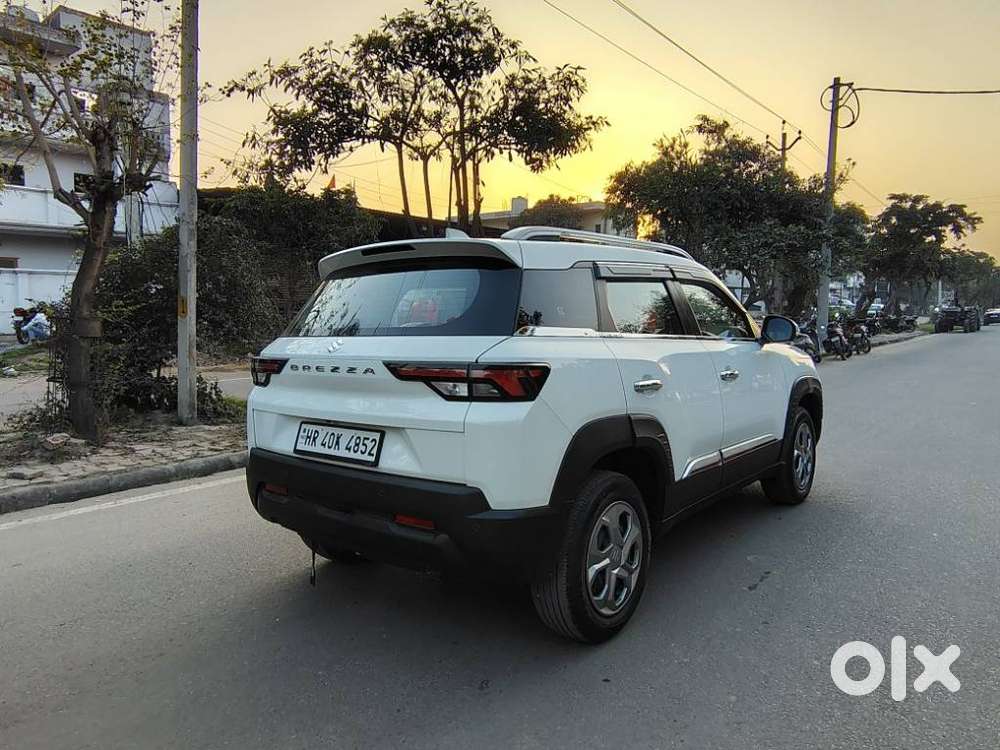 Maruti Suzuki Brezza 1.5 Vxi Smart Hybrid, 2024, Petrol
