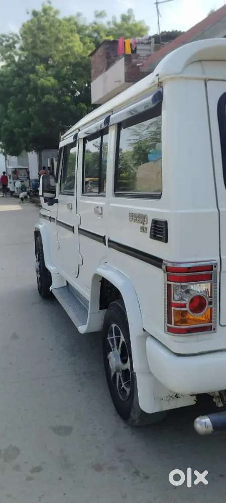 Mahindra Bolero Slx 2013
