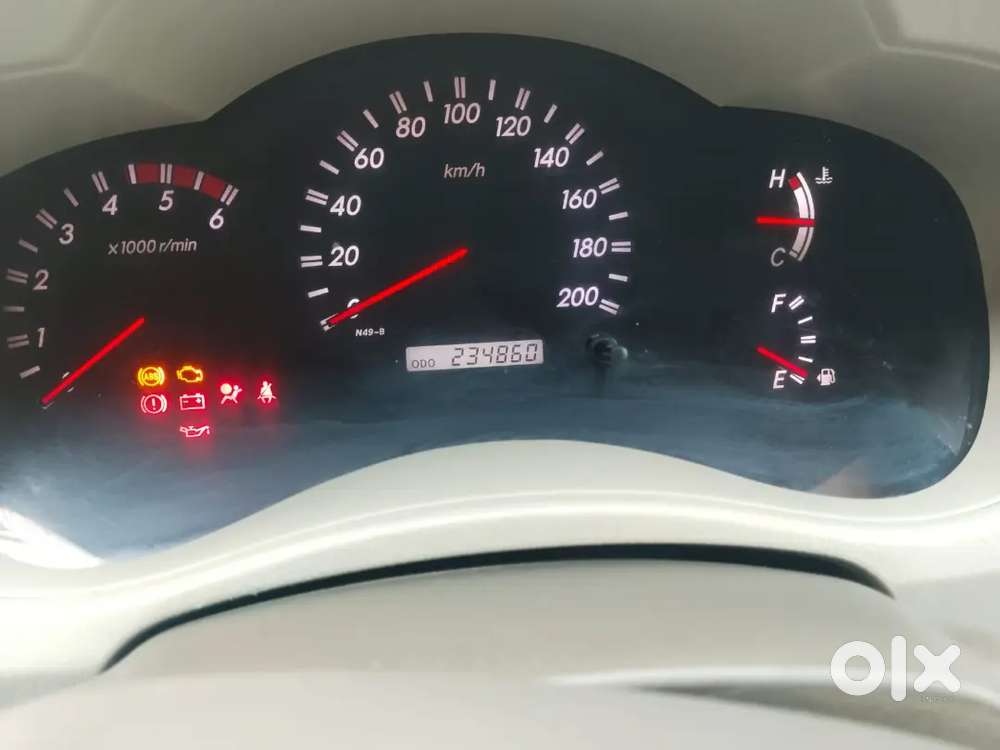 Toyota Innova 2.5 V 2010