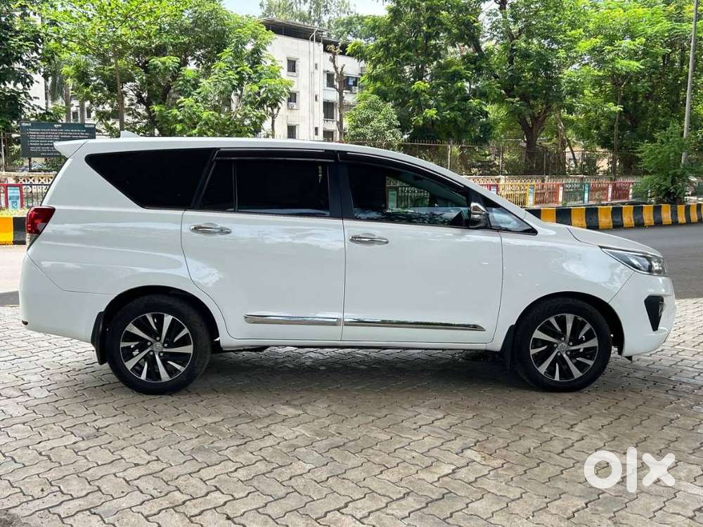 Toyota Innova Crysta 2.4 Z 7 Str, 2022, Diesel