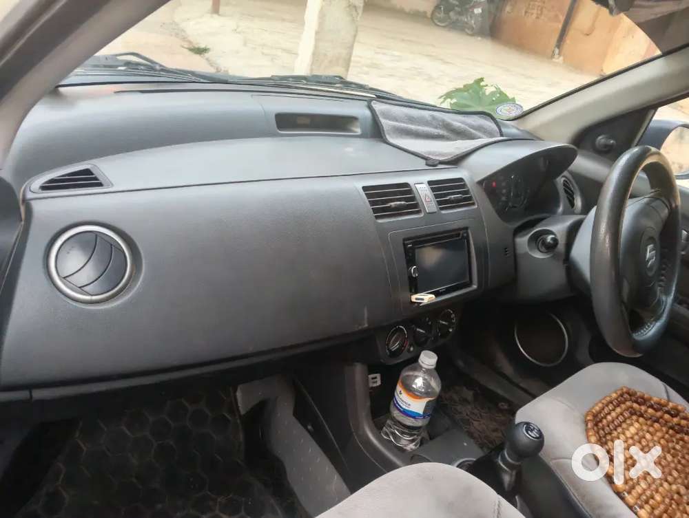 Maruti Suzuki Swift 2009 Petrol 104145 Km Driven