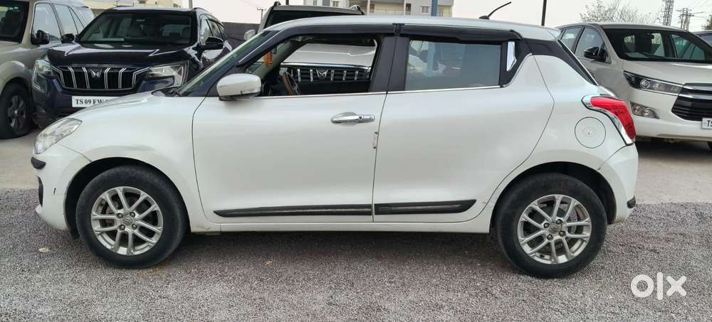 Maruti Suzuki Swift 1.3 Zxi, 2022, Petrol