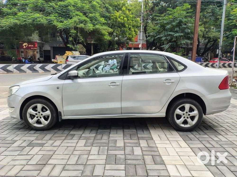 Skoda Rapid 1.6 Elegance Tdi At, 2012, Diesel