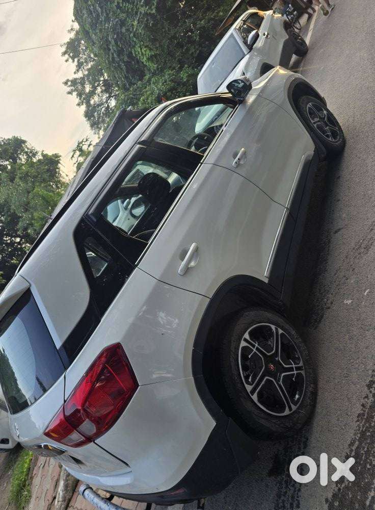 Maruti Suzuki Vitara Brezza 1.5 Vxi, 2021, Diesel