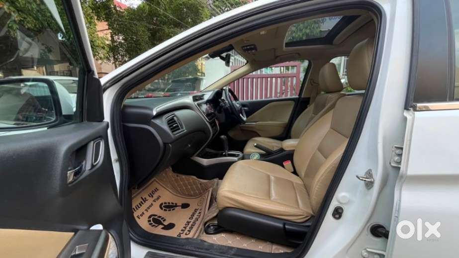 Honda City 1.5 Zx Cvt I-vtec, 2018, Petrol