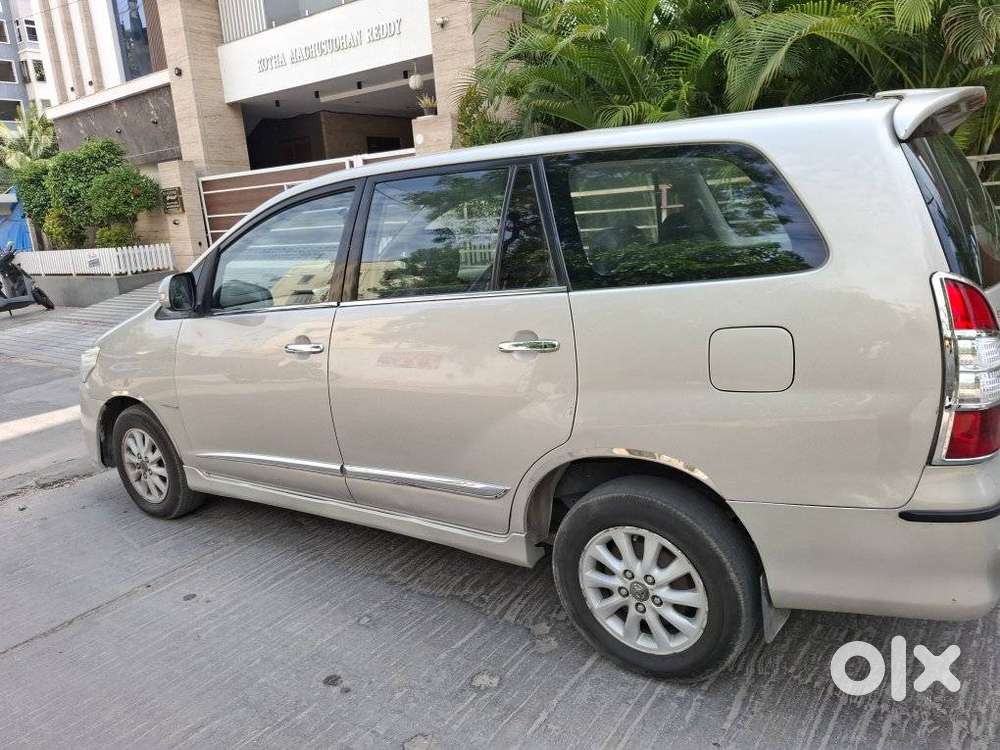 Toyota Innova 2.5 Vx 8 Str, 2014, Diesel