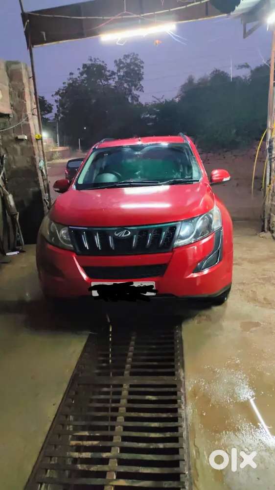 Mahindra Xuv500 2016