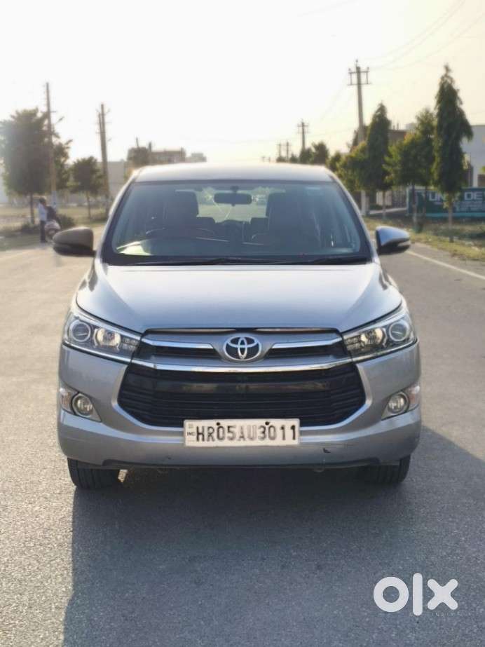 Toyota Innova Crysta 2.8z Automatic, 2017, Diesel