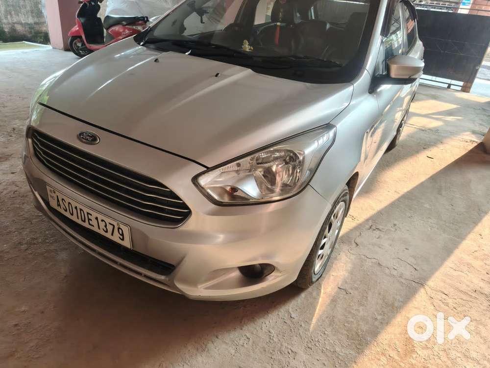 Ford Figo Petrol Titanium, 2016, Petrol