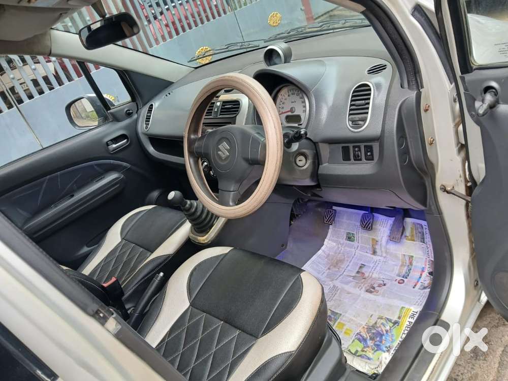 Maruti Suzuki Ritz Vxi, 2011, Petrol