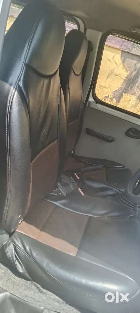 Maruti Suzuki Eeco 2011 Petrol Well Maintained