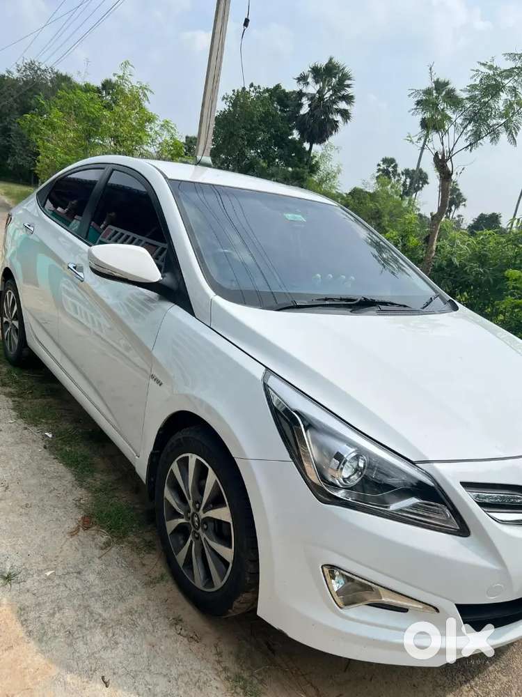 Hyundai Fluidic Verna 2016 / 2017 Registerd Petrol Well Maintained