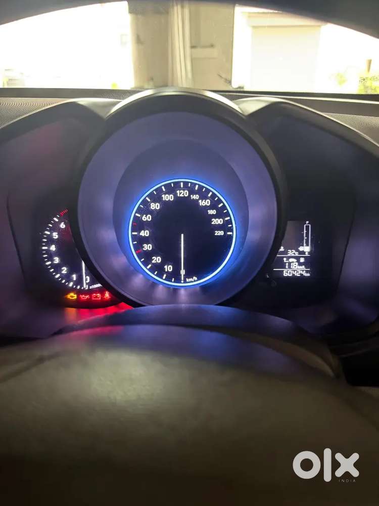 Hyundai Venue 2021 Petrol – Well Maintained  Single Owner.