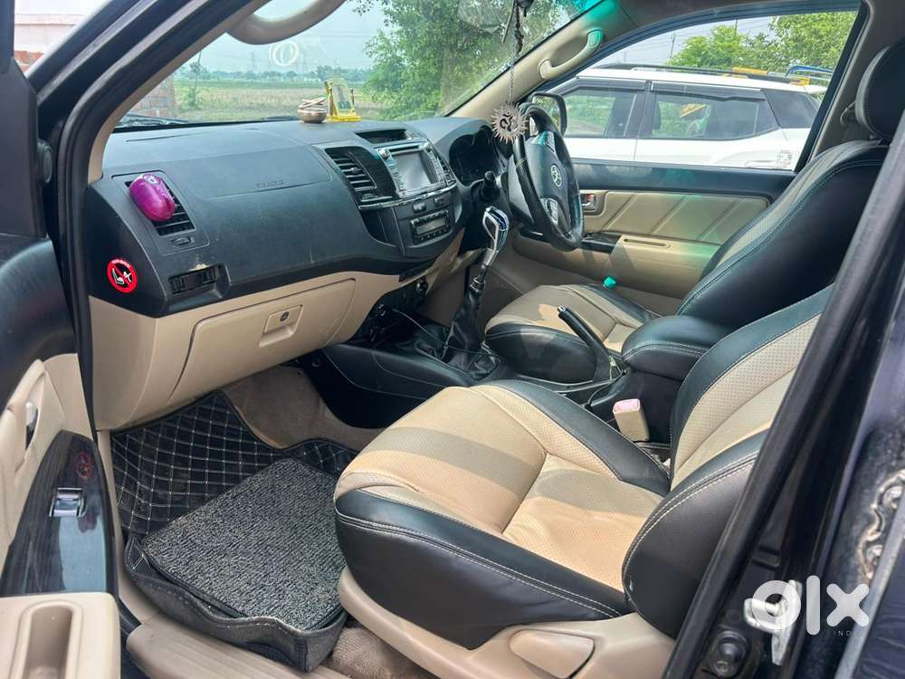 Toyota Fortuner 3.0 4x2 Automatic, 2015, Diesel