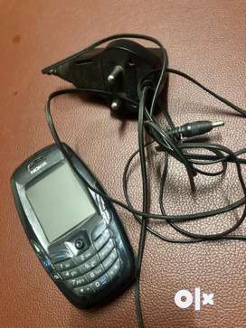 White Black Nokia 6600 vintage phone at Rs 2500 in Mumbai