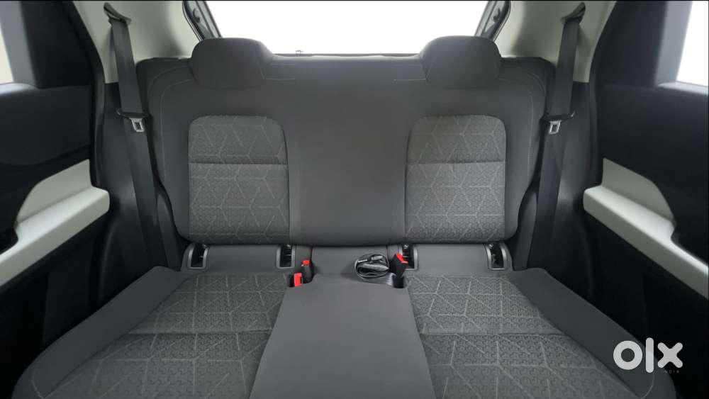 Tata Punch Accomplished Mt Sunroof, 2024, Petrol