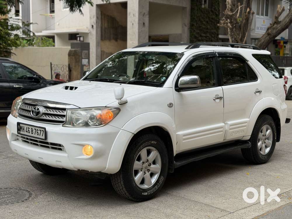 Toyota Fortuner 3.0 4x4 Manual, 2011, Diesel