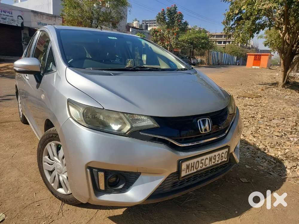 Honda Jazz 2015 Cng & Hybrids Well Maintained