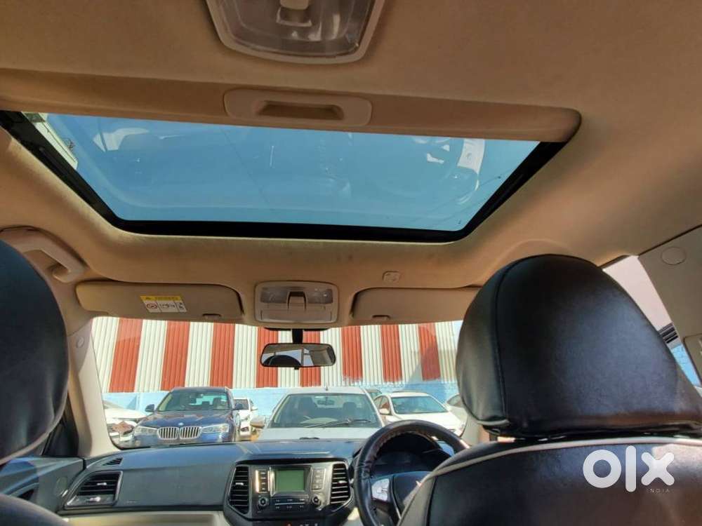 Mahindra Xuv300 W6 Diesel, 2023, Diesel