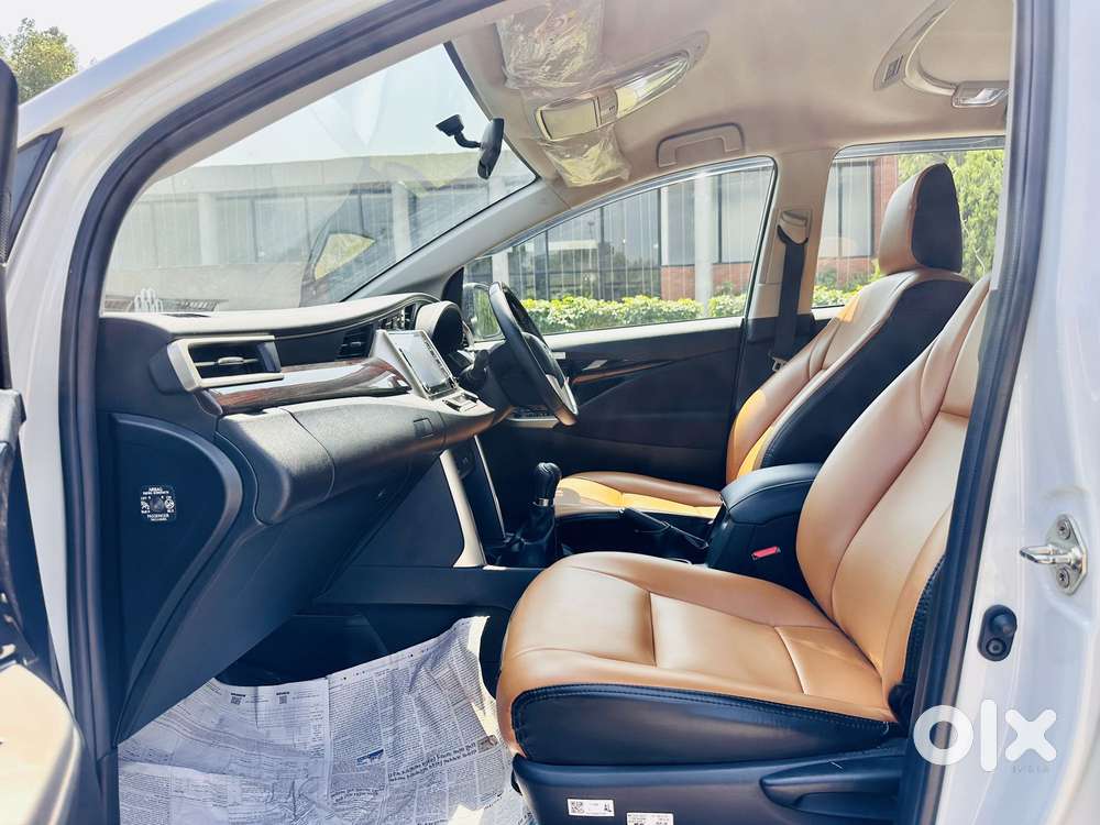 Toyota Innova Crysta 2.4 V, 2024, Diesel