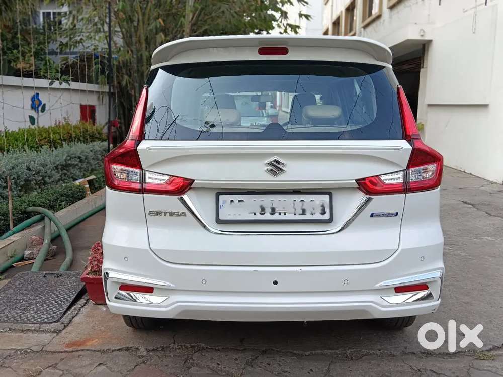 Maruti Suzuki Ertiga 2024 Petrol Well Maintained