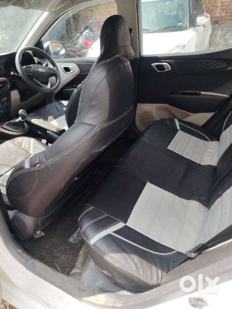 Hyundai Aura Sx 1.2 Cng, 2025, Cng & Hybrids