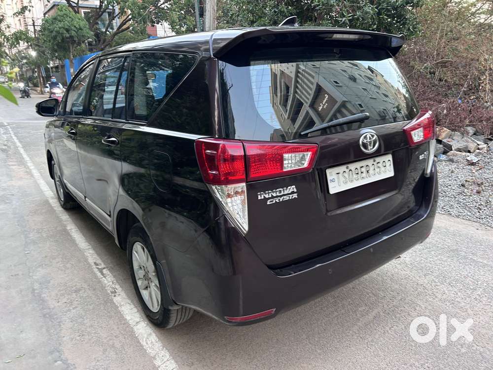 Toyota Innova Crysta 2.8 Gx At, 2016, Diesel