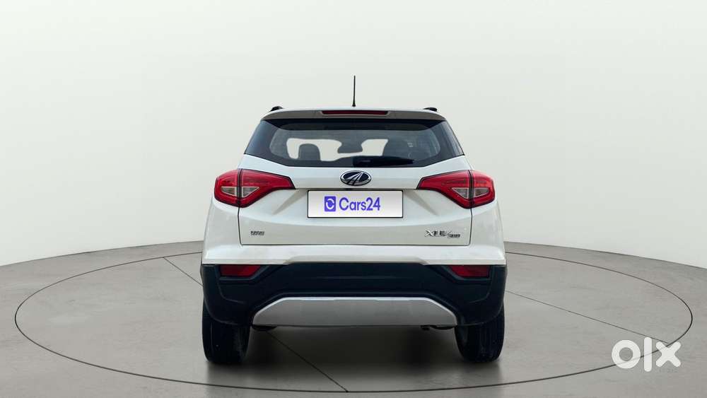 Mahindra Xuv300 W8, 2021, Petrol